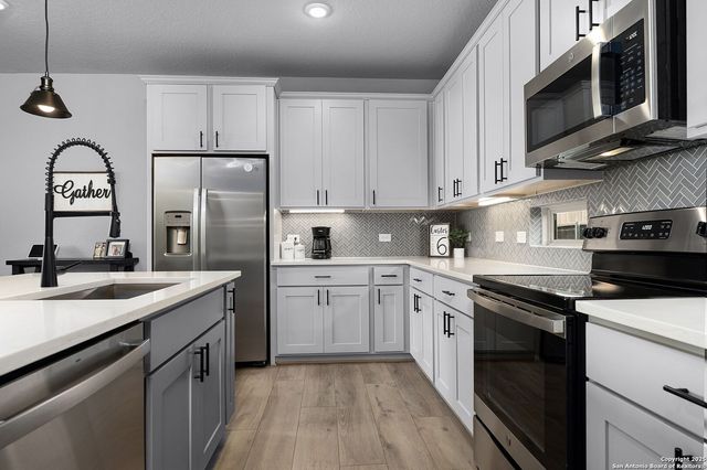 776 Windflower, New Braunfels, TX 78130
