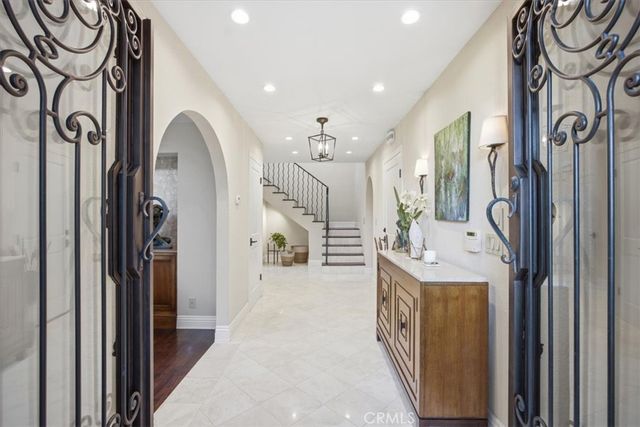 2302 Harriman Lane, Redondo Beach, CA 90278