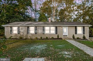 15 LOVELACE LN, Stafford, VA 22554