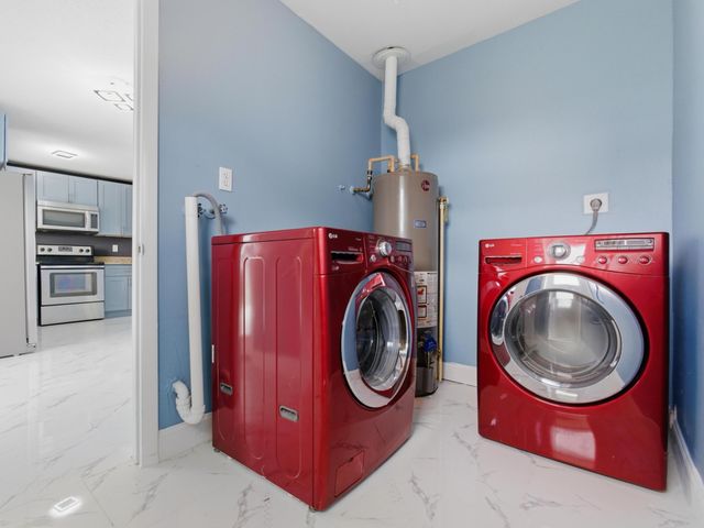 5669 S 35th Court, Greenacres, FL 33463