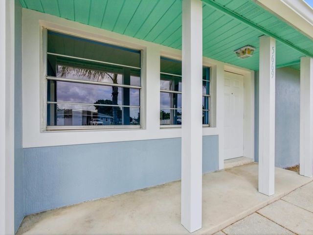 5669 S 35th Court, Greenacres, FL 33463