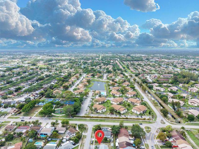 5669 S 35th Court, Greenacres, FL 33463