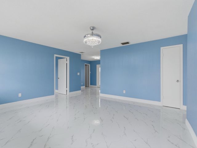 5669 S 35th Court, Greenacres, FL 33463