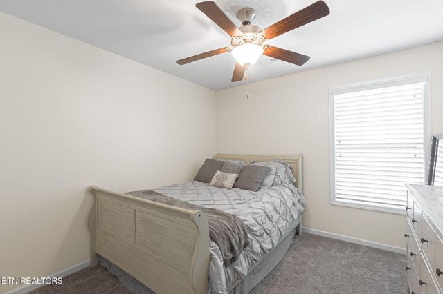 2208 Clover Vine Rd, Knoxville, TN 37931