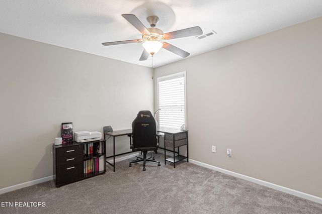 2208 Clover Vine Rd, Knoxville, TN 37931