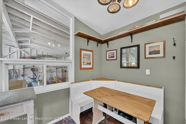 2427 Mark Avenue, Lansing, MI 48912