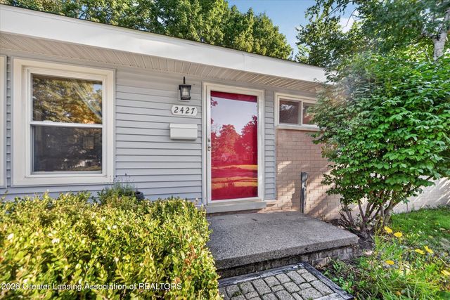 2427 Mark Avenue, Lansing, MI 48912