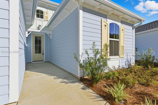 90 Fins Right Ln, Hardeeville, SC 29927