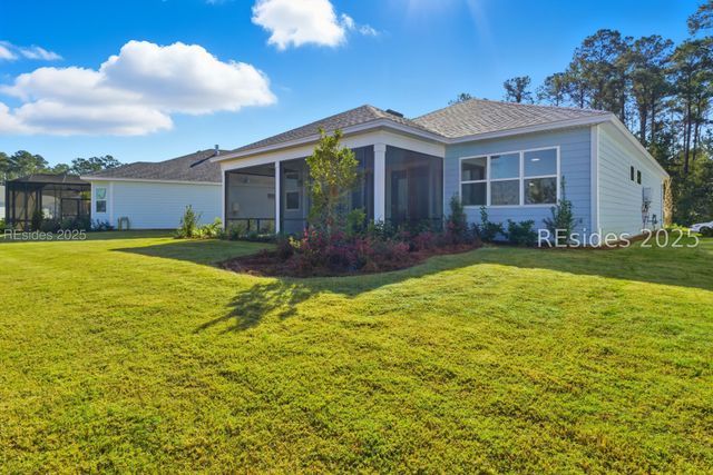 90 Fins Right Ln, Hardeeville, SC 29927