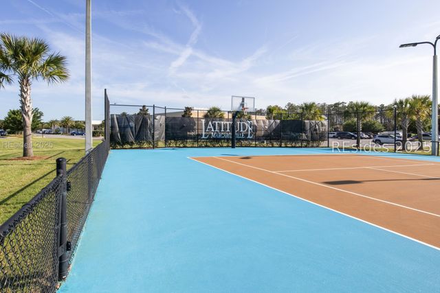 90 Fins Right Ln, Hardeeville, SC 29927