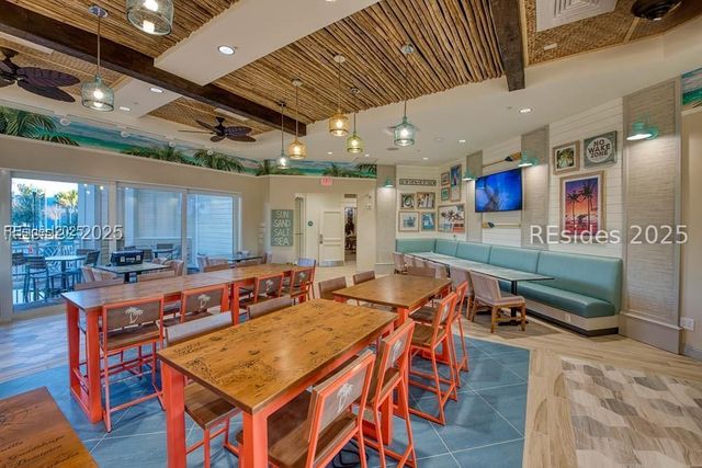 90 Fins Right Ln, Hardeeville, SC 29927