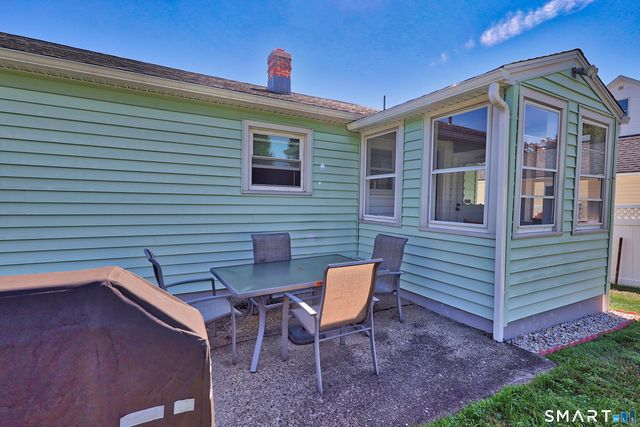 88 Carver Street, Waterbury, CT 06708