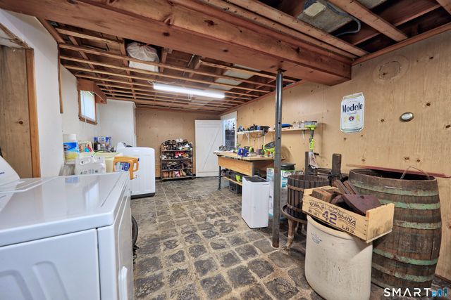 88 Carver Street, Waterbury, CT 06708