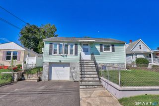 88 Carver Street, Waterbury, CT 06708