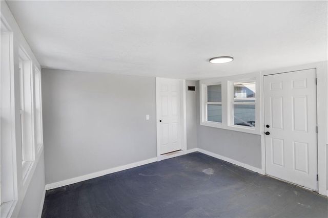 124 N Arlington Avenue, Independence, MO 64053