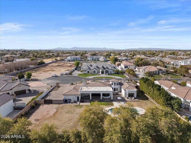 5827 S MARIN Court, Gilbert, AZ 85298