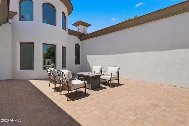 5827 S MARIN Court, Gilbert, AZ 85298