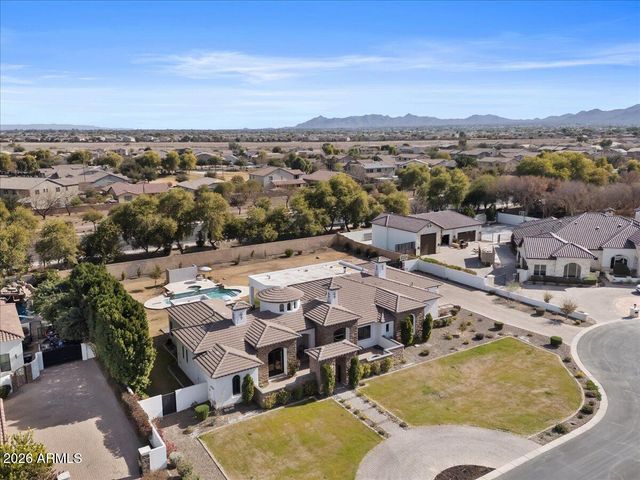 5827 S MARIN Court, Gilbert, AZ 85298