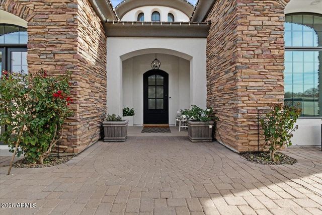 5827 S MARIN Court, Gilbert, AZ 85298