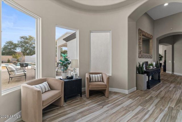 5827 S MARIN Court, Gilbert, AZ 85298