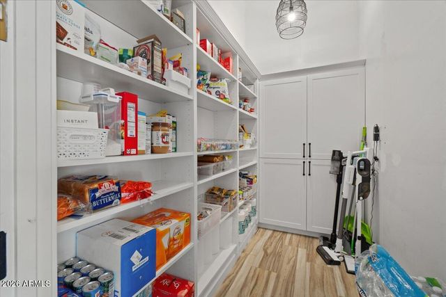 5827 S MARIN Court, Gilbert, AZ 85298