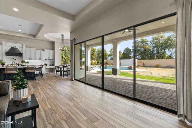 5827 S MARIN Court, Gilbert, AZ 85298