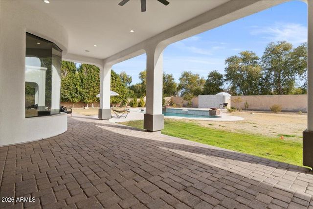 5827 S MARIN Court, Gilbert, AZ 85298