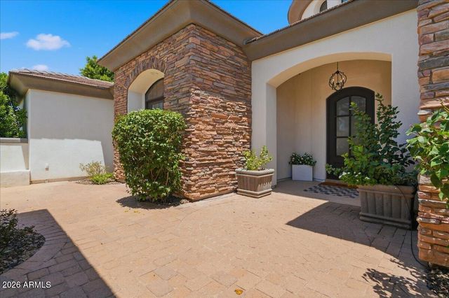 5827 S MARIN Court, Gilbert, AZ 85298