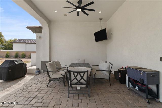 5827 S MARIN Court, Gilbert, AZ 85298