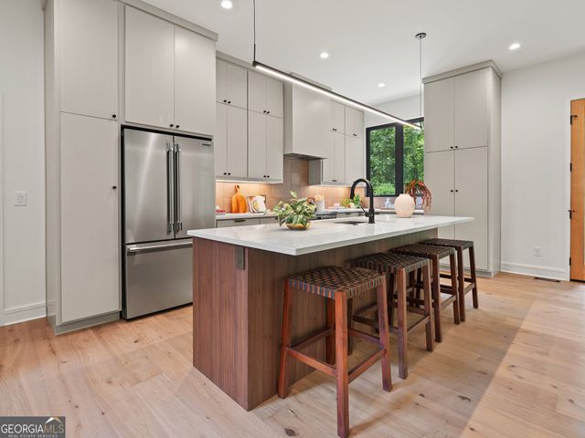 220 Green Street B, Decatur, GA 30030