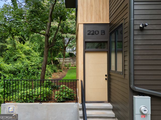 220 Green Street B, Decatur, GA 30030