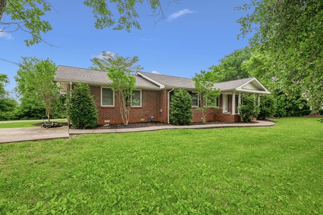 979 S Main St, S, Eagleville, TN 37060