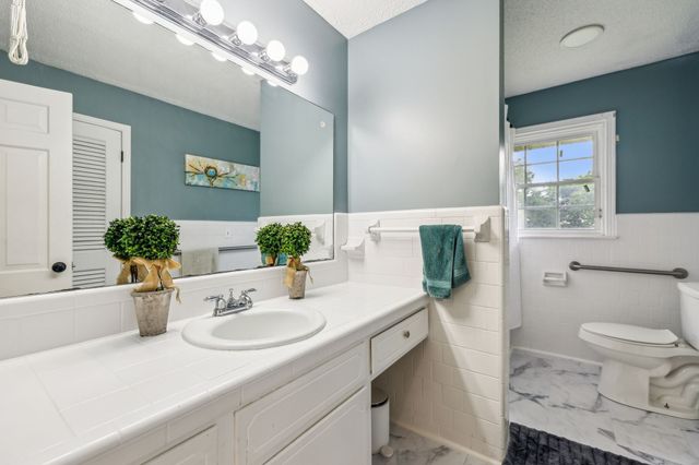 979 S Main St, S, Eagleville, TN 37060