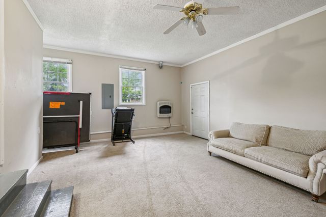 979 S Main St, S, Eagleville, TN 37060