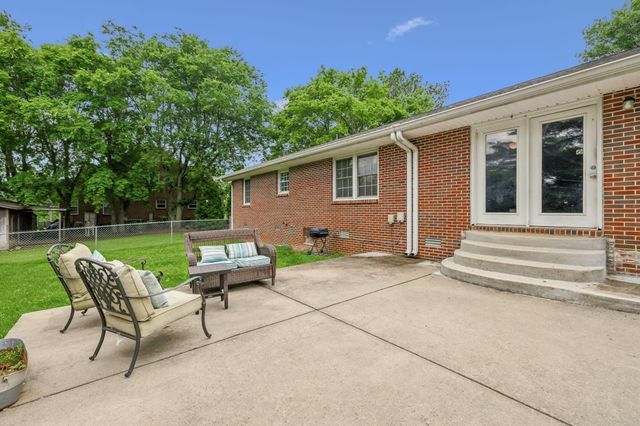 979 S Main St, S, Eagleville, TN 37060