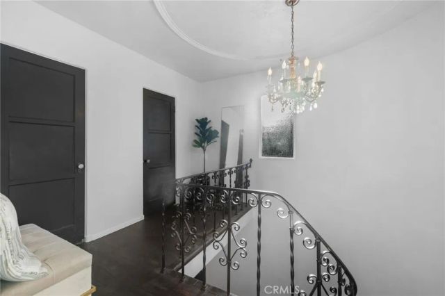 15401 Saticoy Street, Van Nuys, CA 91406