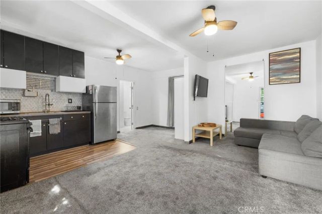 15401 Saticoy Street, Van Nuys, CA 91406