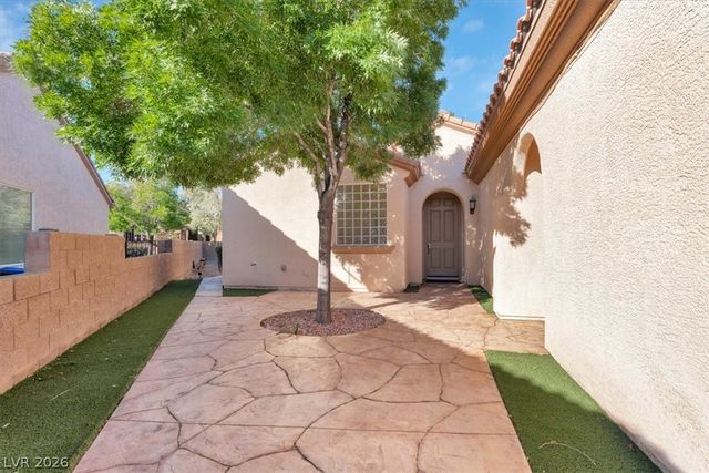 2237 Suffron Hills Court, Henderson, NV 89044