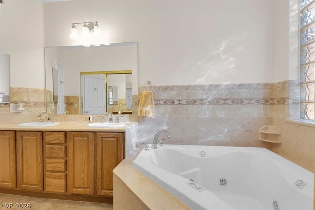 2237 Suffron Hills Court, Henderson, NV 89044