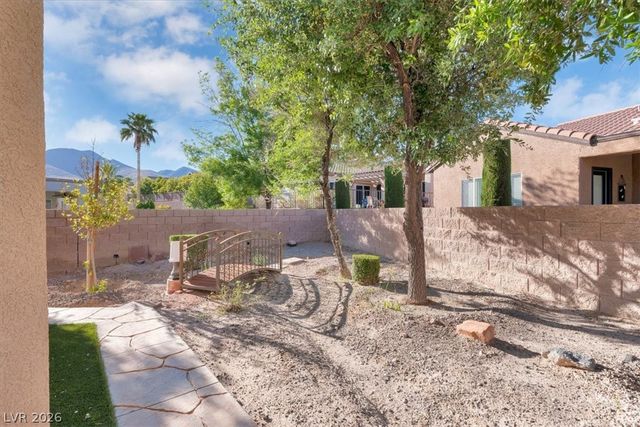 2237 Suffron Hills Court, Henderson, NV 89044