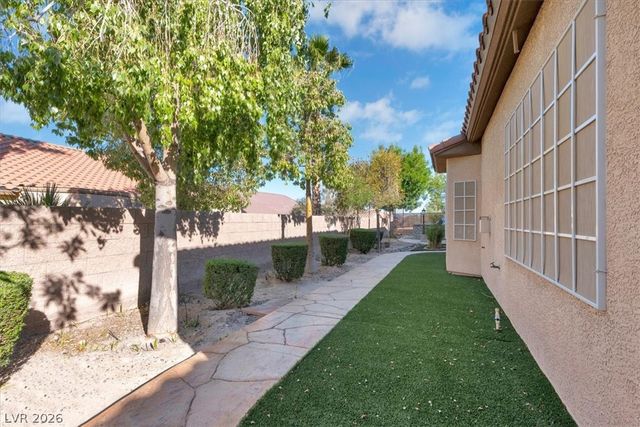 2237 Suffron Hills Court, Henderson, NV 89044