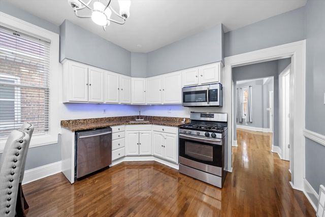 1831 S 56th Court, Cicero, IL 60804