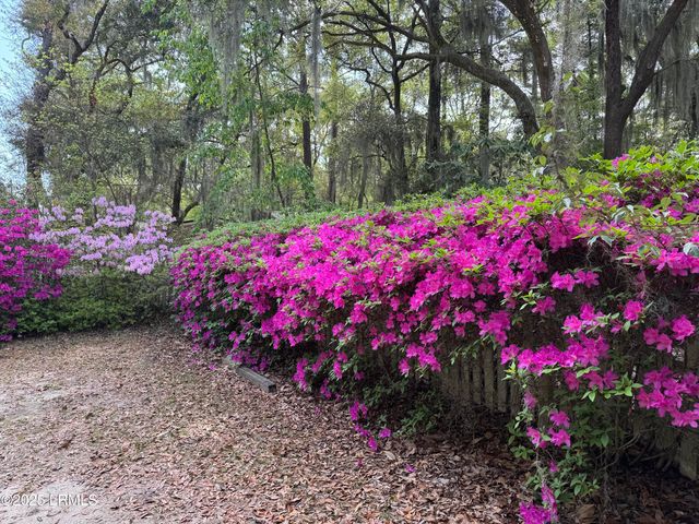 21 Mixon Road, St. Helena Island, SC 29920