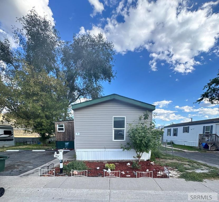 Image 1 of property listing at 845 Barton Road # 36, Pocatello, ID 83204