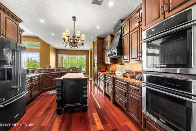 27247 HALLMAN Road, Hilliard, FL 32046