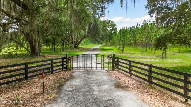 27247 HALLMAN Road, Hilliard, FL 32046