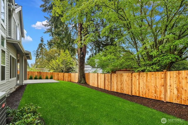 2104 166th Place NE, Bellevue, WA 98008