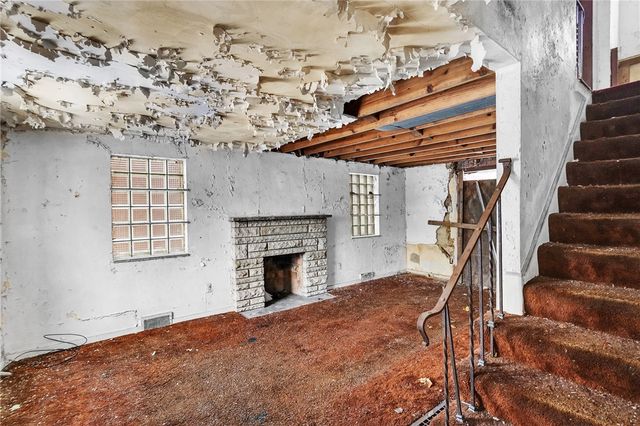 2132 Laketon Rd, Wilkinsburg, PA 15221