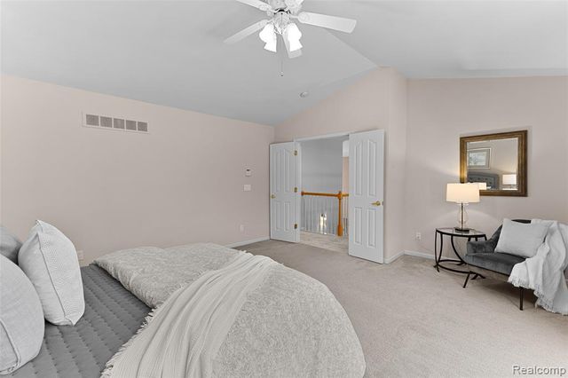 7567 Windgate Circle, West Bloomfield, MI 48323