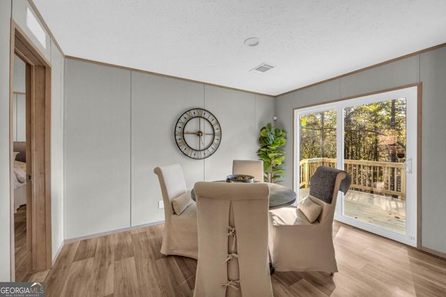 946 Essic Road, Ball Ground, GA 30107